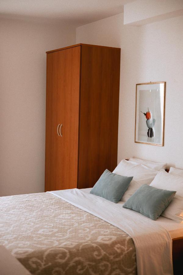 Ferienwohnung Garden House Vodice Exterior foto