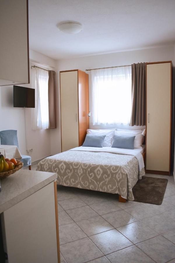 Ferienwohnung Garden House Vodice Exterior foto
